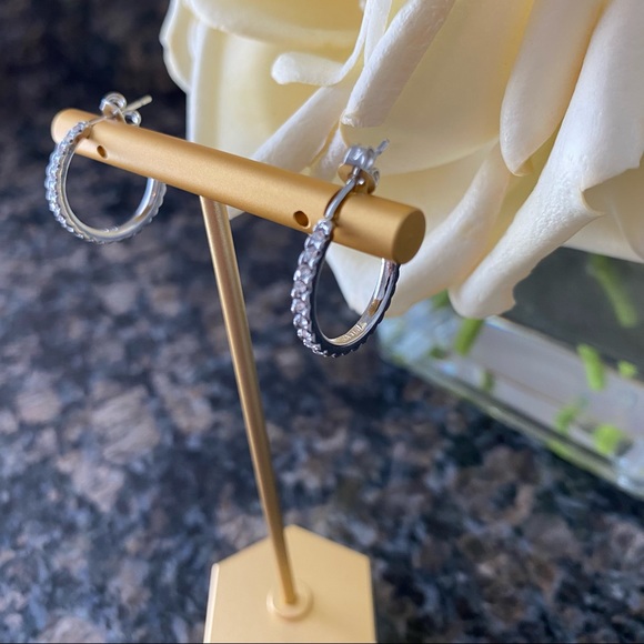 Jenni Park Jewelry - Jenni Park Swarovski crystal silver plated earrin